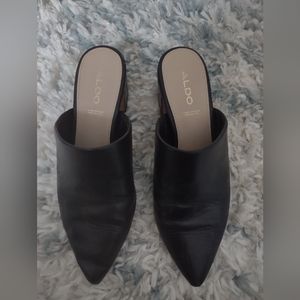 Also leather open toe